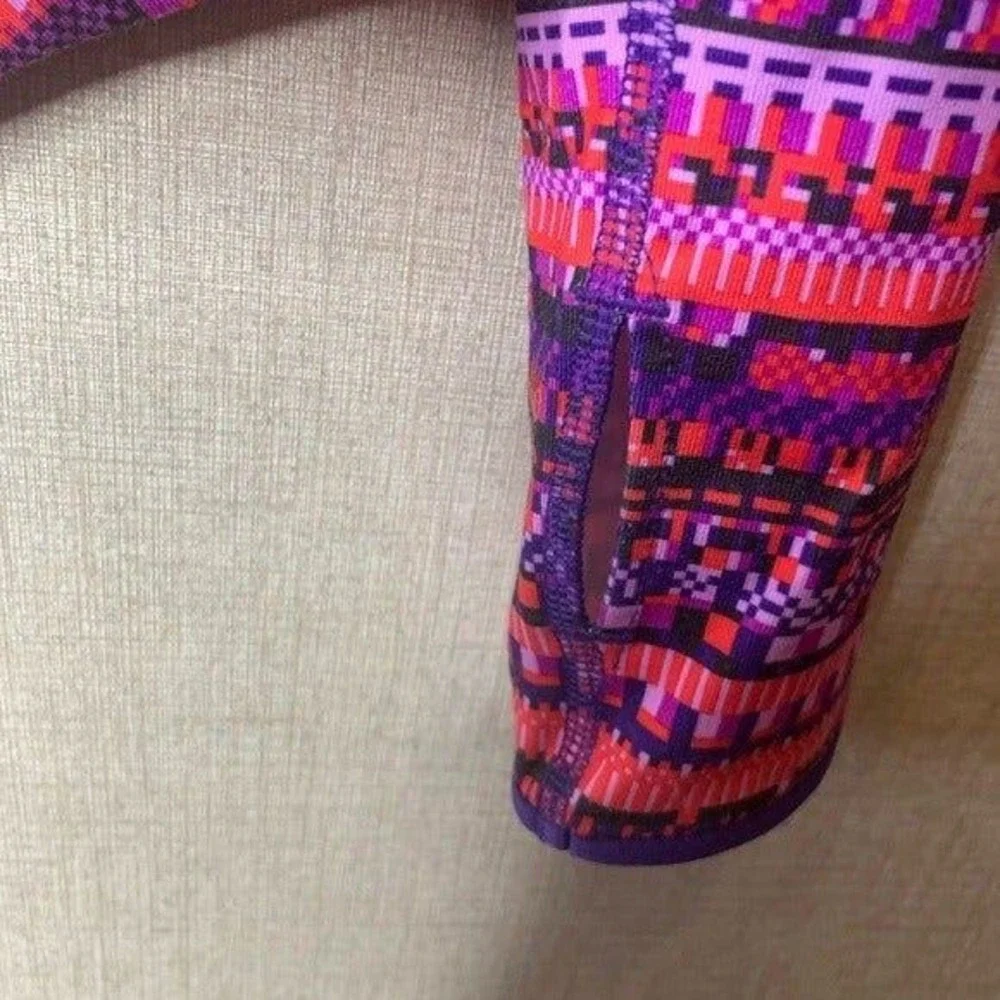 Nike Pro Dri-FIT Pullover Womens Purple Multi Pixel Print Half Zip 685681-696 M